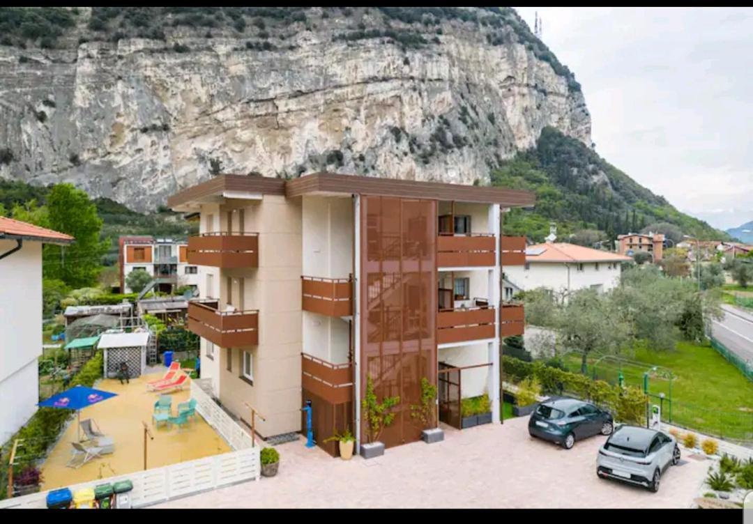 Conca D'Oro B&B And Apartments Торболе Экстерьер фото